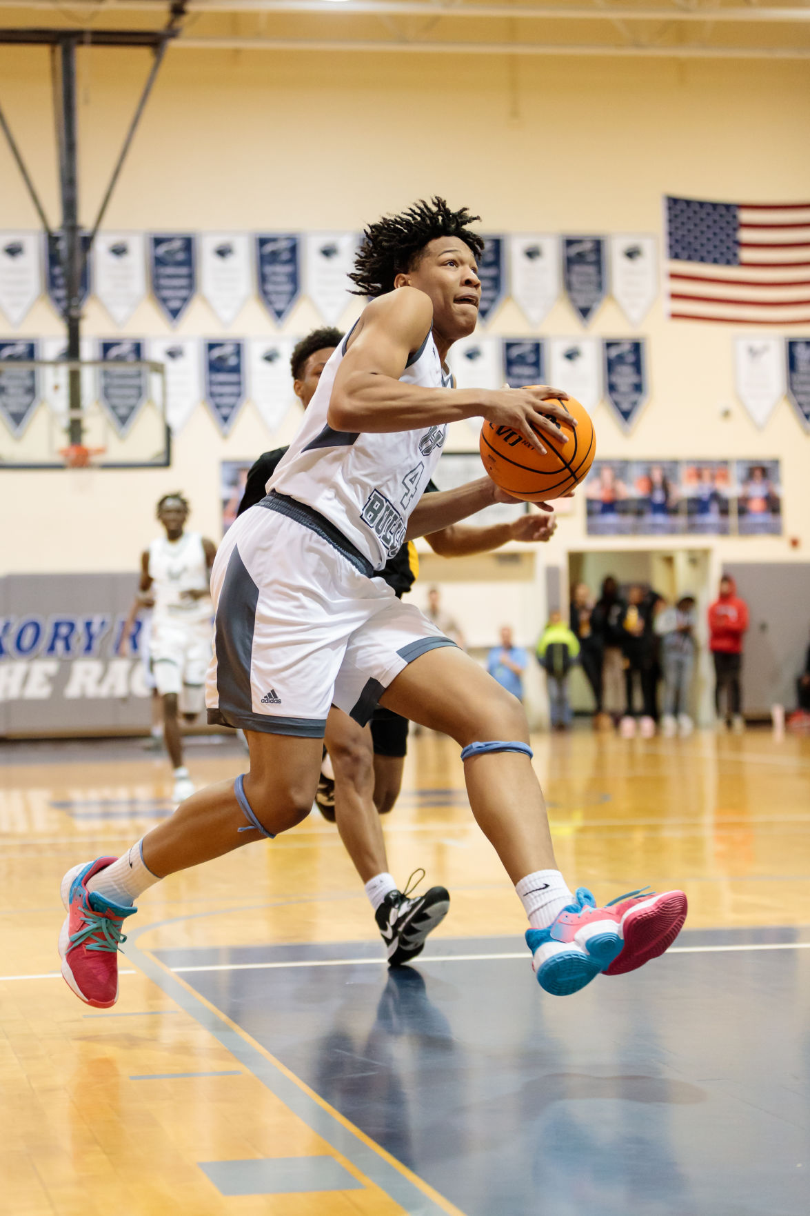 The Hickory Ridge Ragin' Bulls Host the Independence Patriots in a Southwestern Class 4A matchup.